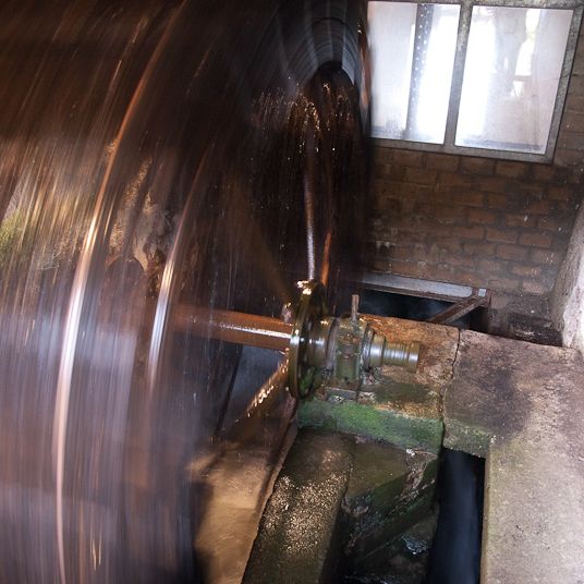 L’eau, l’énergie et la farine : Moulin à eau « Rackés Millen » à Enscherange